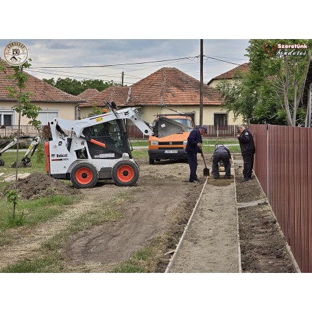 Tovább folytatódik a járdafelújítási program