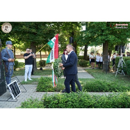 NEM FELEJTÜNK! A Nemzeti Összetartozás Napján emlékeztünk 