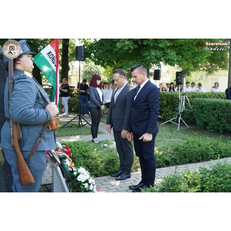 NEM FELEJTÜNK! A Nemzeti Összetartozás Napján emlékeztünk 